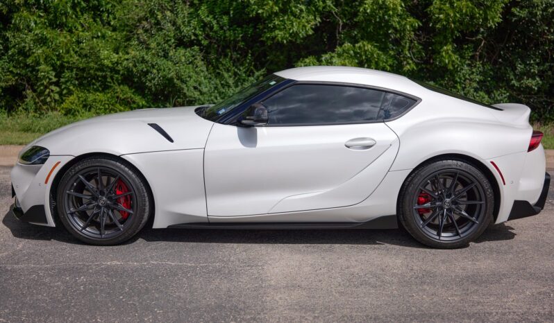								2023 Toyota Supra 3.0 Premium full									