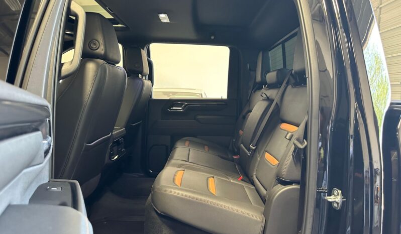 								2024 GMC Sierra 2500HD AT4 full									