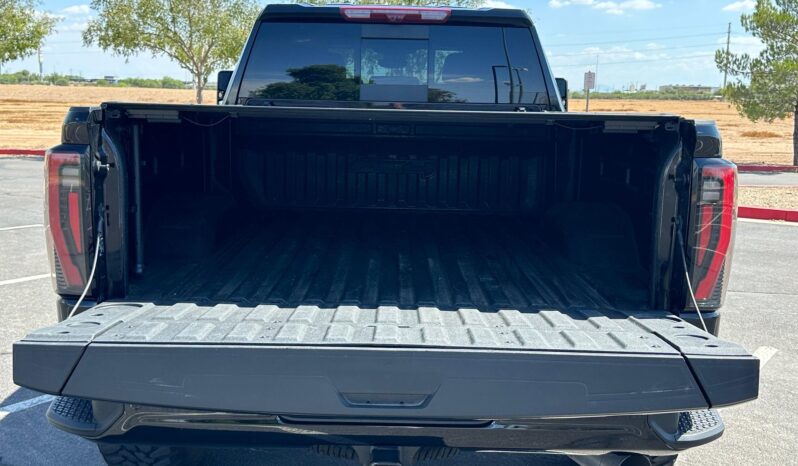 								2024 GMC Sierra 2500HD AT4 full									