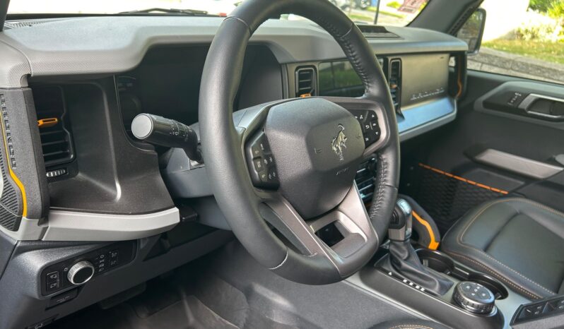 								2023 Ford Bronco Badlands full									