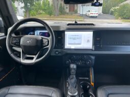 										2023 Ford Bronco Badlands full									
