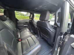 										2023 Ford Bronco Badlands full									