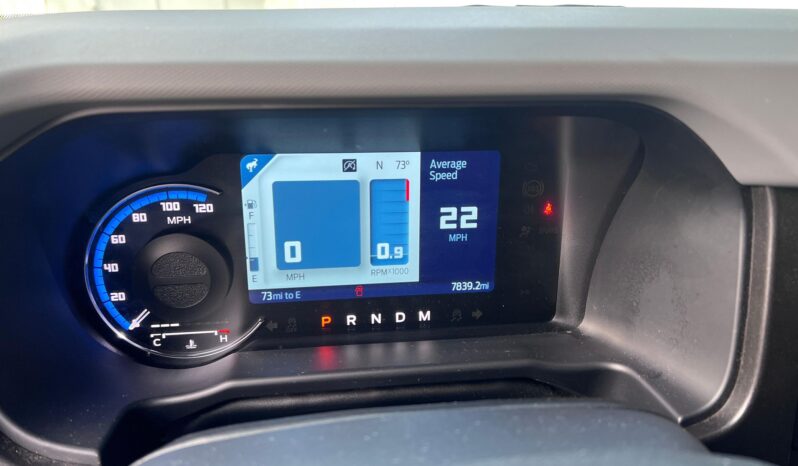 								2022 Ford Bronco Black Diamond full									