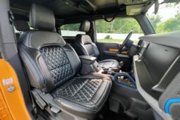2022 Ford Bronco Black Diamond full