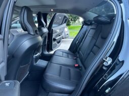 2022 Volvo S60 Recharge T8 R-Design Expression