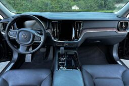 2022 Volvo S60 Recharge T8 R-Design Expression full