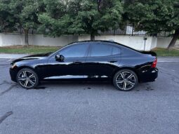2022 Volvo S60 Recharge T8 R-Design Expression full