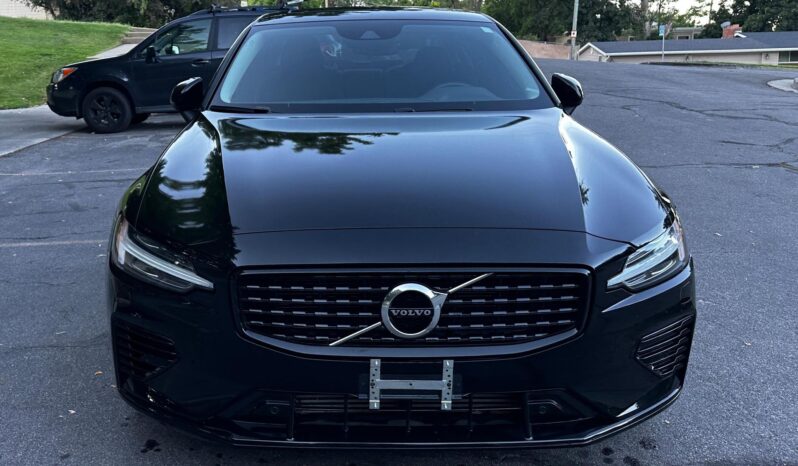 								2022 Volvo S60 Recharge T8 R-Design Expression full									