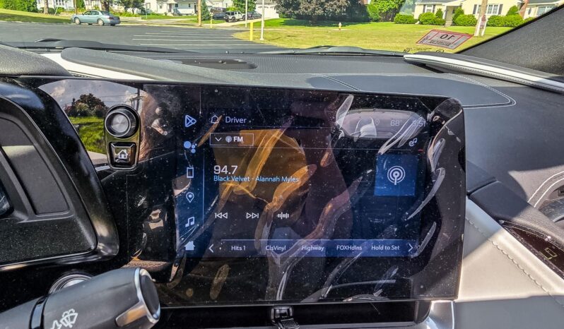 								2024 Chevrolet Corvette Stingray Convertible full									
