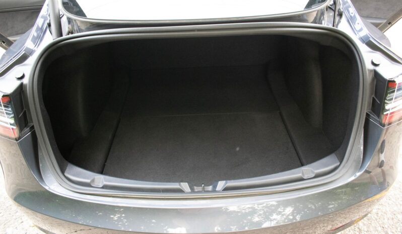 								2022 Tesla Model 3 Long Range AWD full									