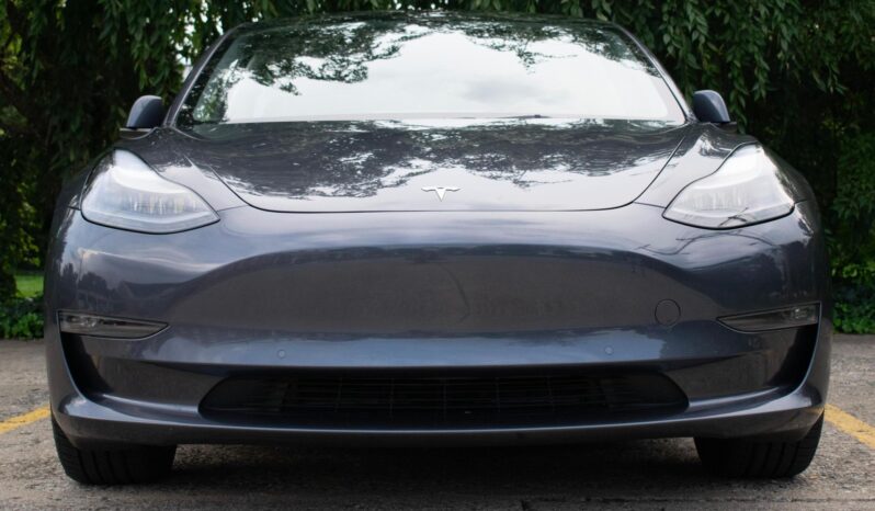 								2022 Tesla Model 3 Long Range AWD full									