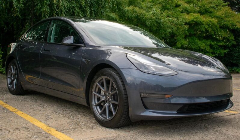 								2022 Tesla Model 3 Long Range AWD full									