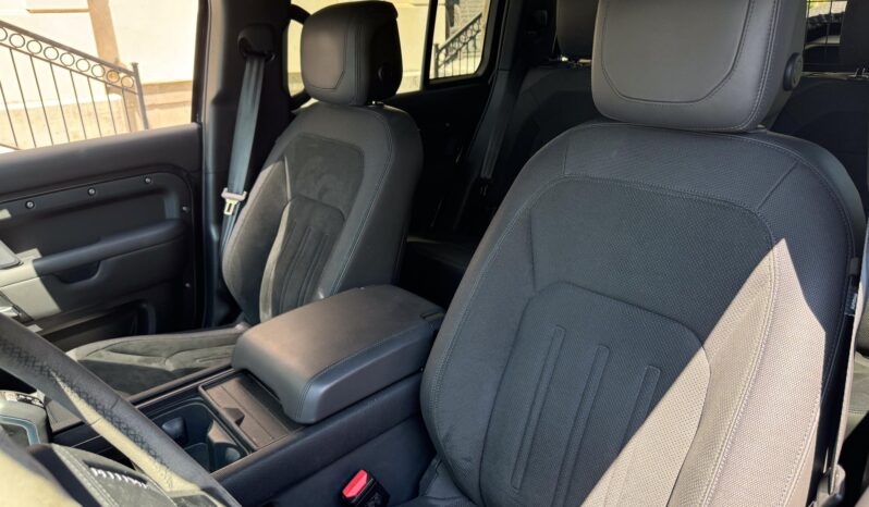 								2023 Land Rover Defender 110 V8 Carpathian Edition full									