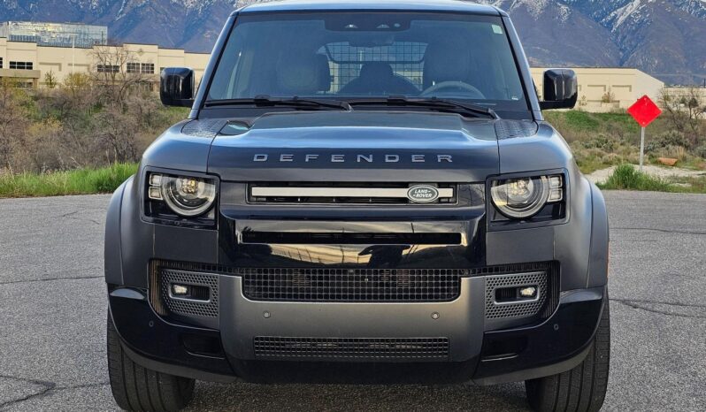 								2023 Land Rover Defender 110 V8 Carpathian Edition full									