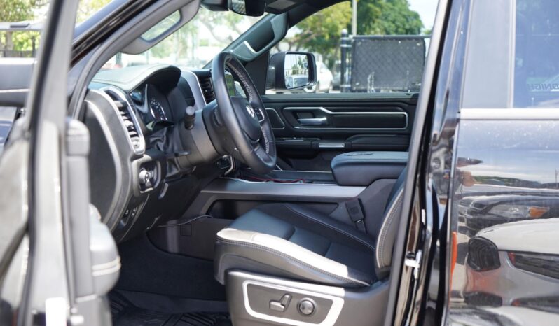 								2023 Ram 1500 Laramie Night Edition 4×4 full									