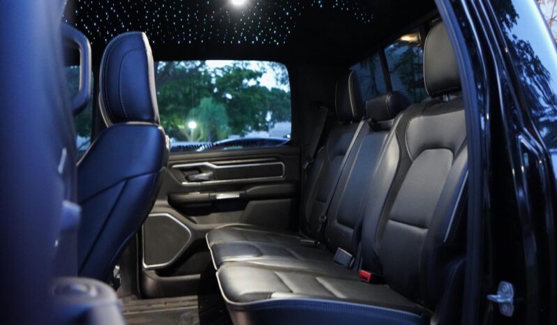 								2023 Ram 1500 Laramie Night Edition 4×4 full									