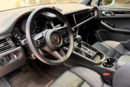 										2023 Porsche Macan S full									