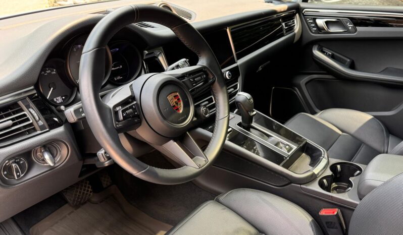 								2023 Porsche Macan S full									