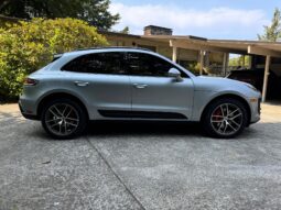 										2023 Porsche Macan S full									