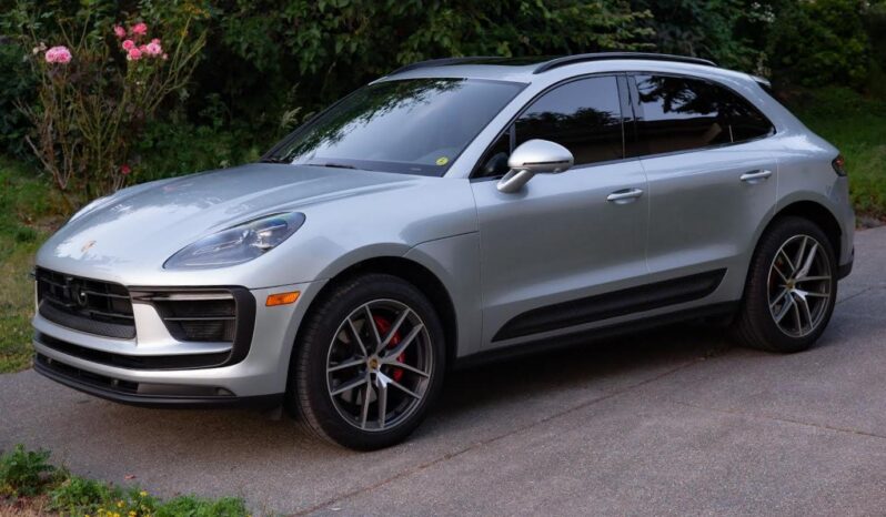 								2023 Porsche Macan S full									