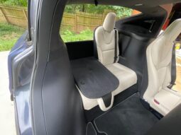 										2022 Tesla Model X Plaid full									