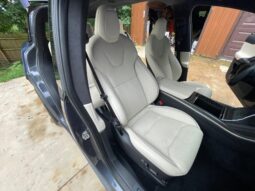 										2022 Tesla Model X Plaid full									