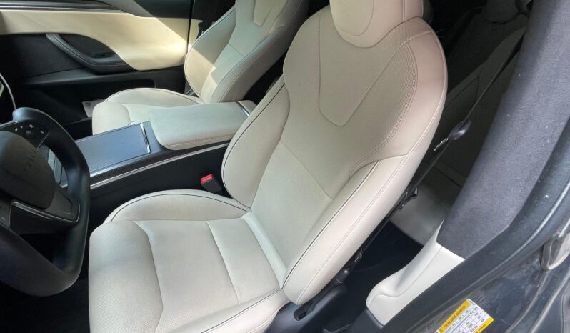 								2022 Tesla Model X Plaid full									