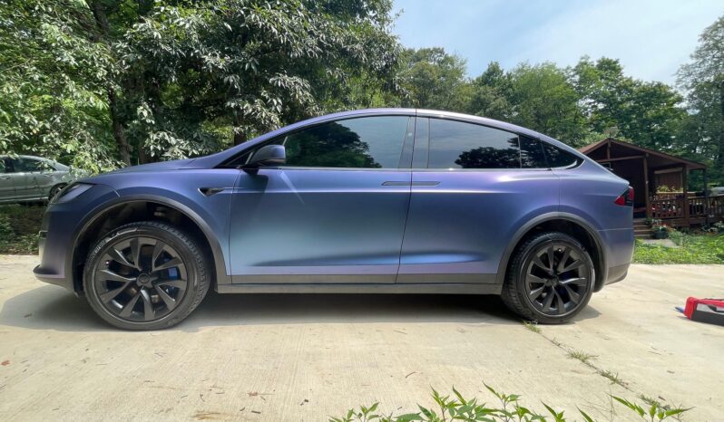 								2022 Tesla Model X Plaid full									