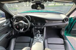 2022 Alfa Romeo Giulia Quadrifoglio full