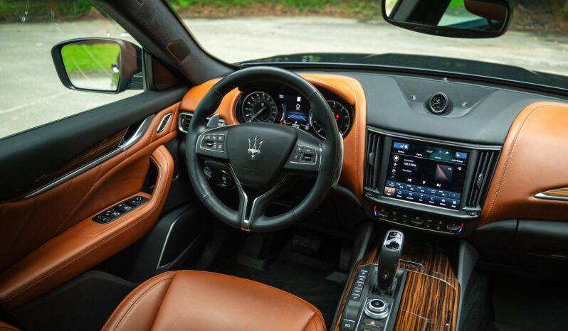 								2022 Maserati Levante Modena full									