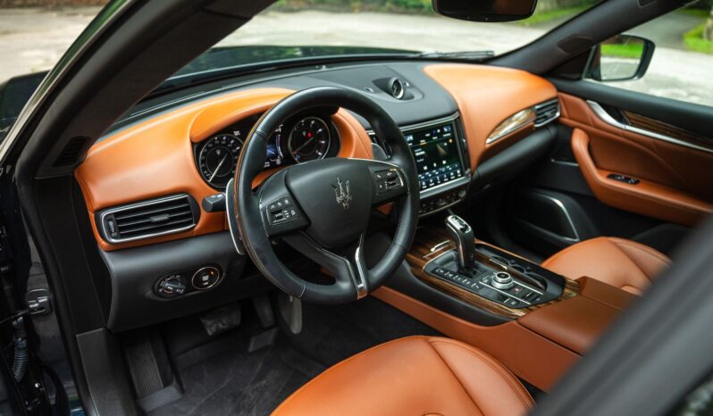 								2022 Maserati Levante Modena full									