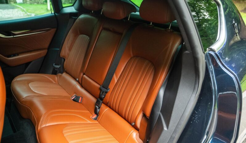 								2022 Maserati Levante Modena full									