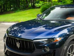 										2022 Maserati Levante Modena full									