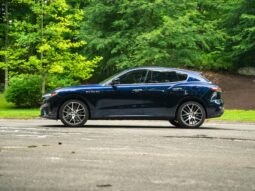 										2022 Maserati Levante Modena full									
