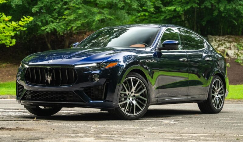 								2022 Maserati Levante Modena full									