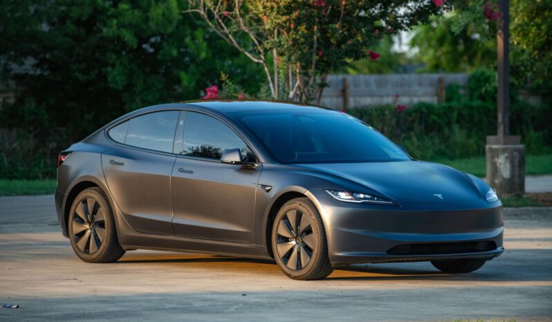 								2024 Tesla Model 3 Long Range AWD full									