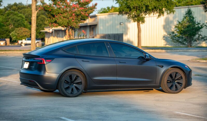 								2024 Tesla Model 3 Long Range AWD full									