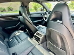 2023 Porsche Panamera 4 Platinum Edition
