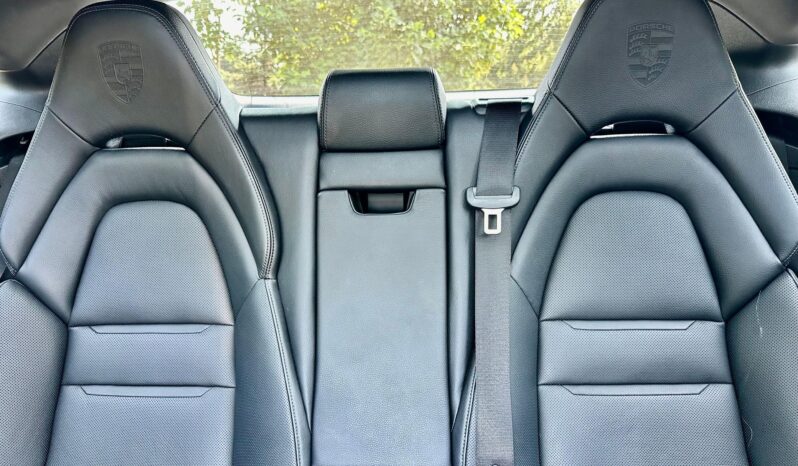 								2023 Porsche Panamera 4 Platinum Edition full									