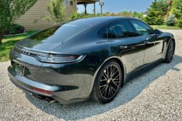 2023 Porsche Panamera 4 Platinum Edition full