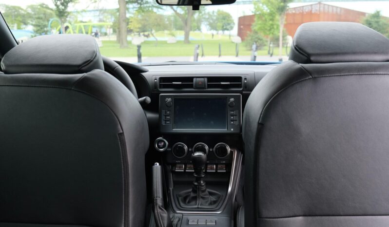 								2023 Toyota GR86 Premium full									