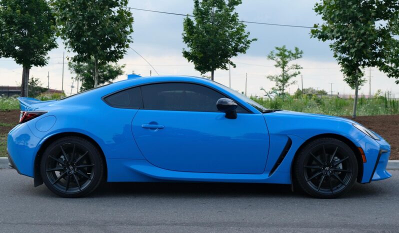 								2023 Toyota GR86 Premium full									