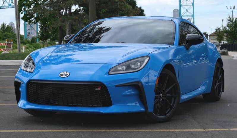 								2023 Toyota GR86 Premium full									
