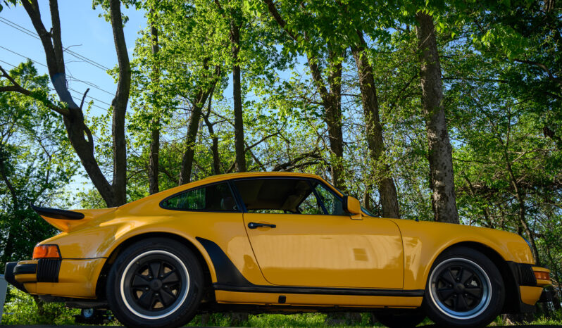 								1977 Porsche 930 Turbo Carrera full									