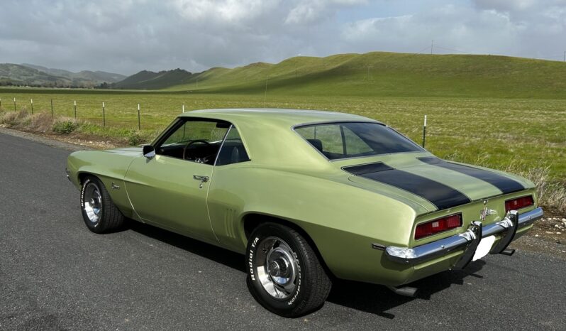 								1969 Chevrolet Camaro Coupe 4-Speed full									