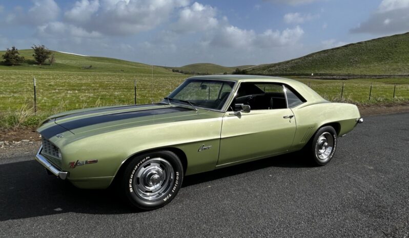 								1969 Chevrolet Camaro Coupe 4-Speed full									