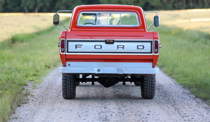 								1972 Ford F-250 Ranger Highboy 4×4 4-Speed full									