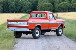 										1972 Ford F-250 Ranger Highboy 4×4 4-Speed full									