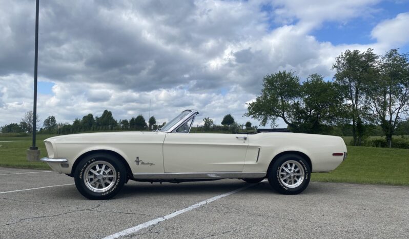 								1968 Ford Mustang Convertible full									