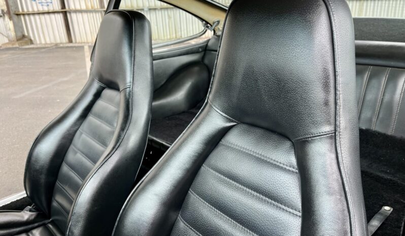 								1976 Porsche 911S Coupe 5-Speed full									